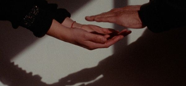 An Oscillating Shadow