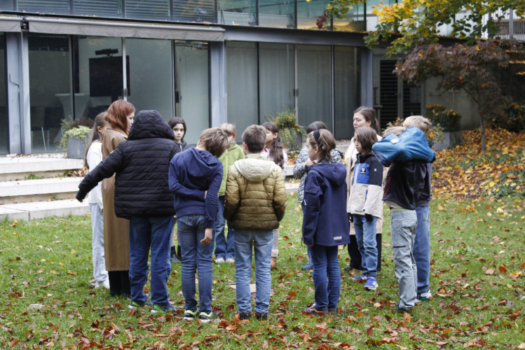 What's beyond the Fence? / workshop pro children 6-12 years old