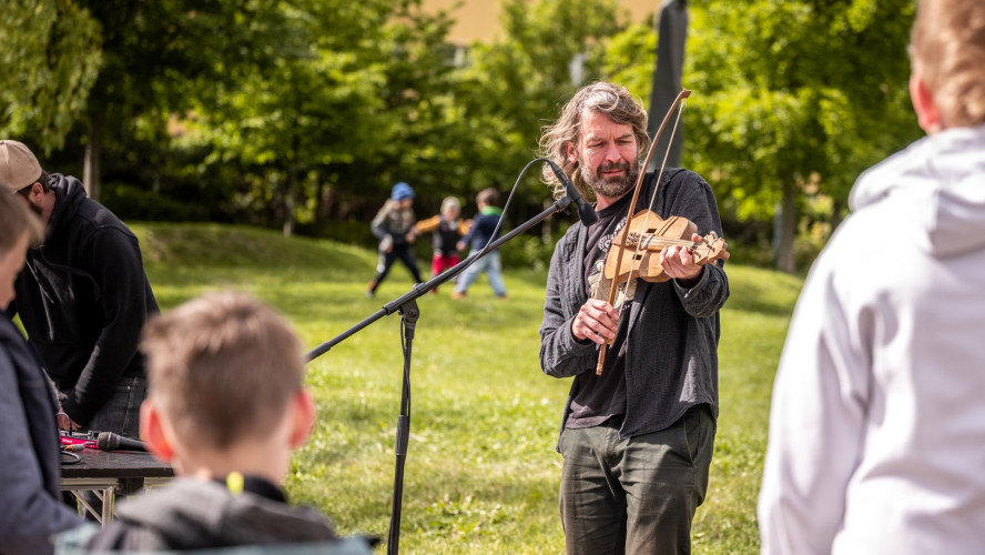 Play or Nothing / interactive concert
