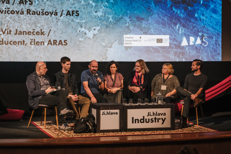 DOCUMENTARY CALLS AFTER THE TRANSFORMATION OF THE FUND Czech Audiovisual Fund in Dialogue with ARAS