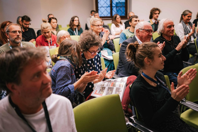 Discussion with the winner of the Best Documentary Book 2025 Award