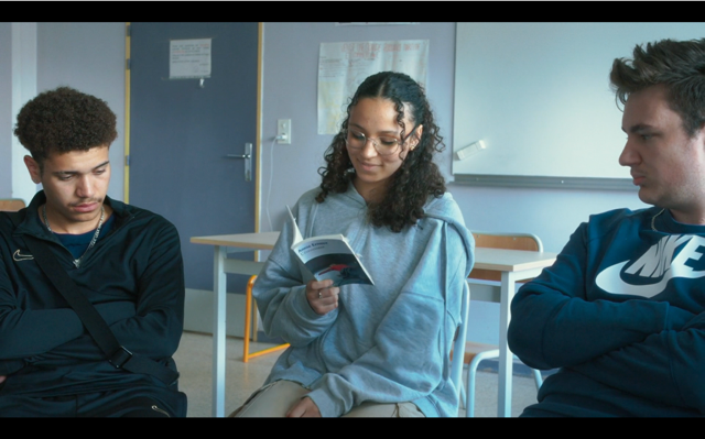 Writing Life – Annie Ernaux Through the Eyes of High School Students