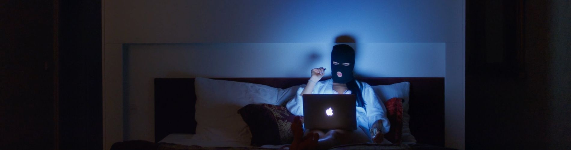 Virtual Girlfriends
