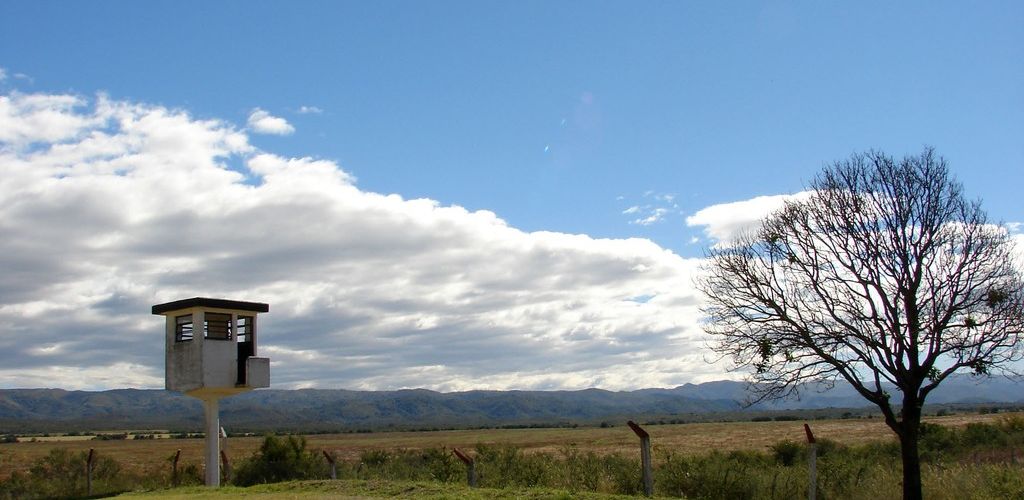 La Perla, about the Camp