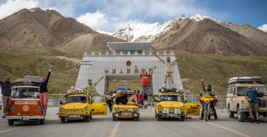 Yellow Circus versus Red China