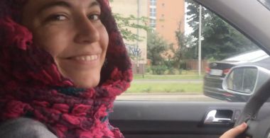 how much is it uncomfortable for dogs to step out on a highway?