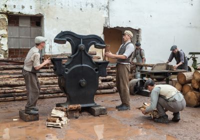 A Holiday in the Era of Steam