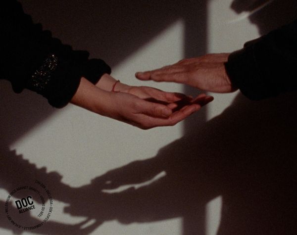 An Oscillating Shadow