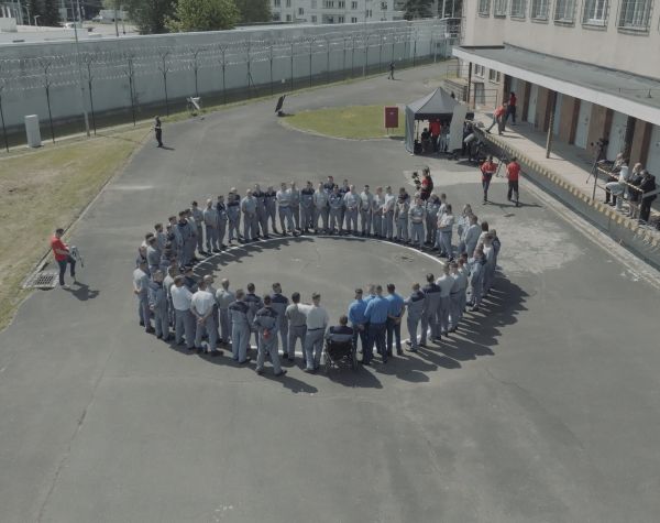 czeXperiment: Inside the Circle – A Prison Vote