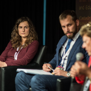 Kliknutím zvětšíte EDUCATION AND THE SCHOOL OF TOMORROW