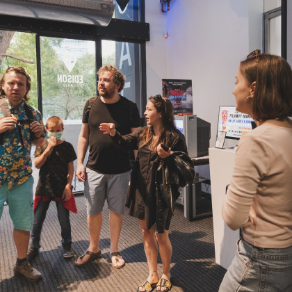 Kliknutím zvětšíte Jak Bůh hledal Karla, dir.: Vít Klusák, Filip Remunda