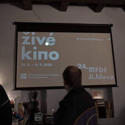 Kliknutím zvětšíte Pouť Krkonošská, dir.: Karel Čtveráček