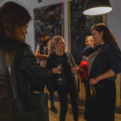 Kliknutím zvětšíte Příběhy červených trenýrek, dir.: Petra Nesvačilová