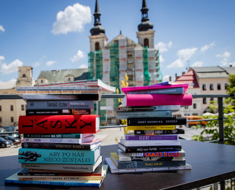 Kliknutím zvětšíte