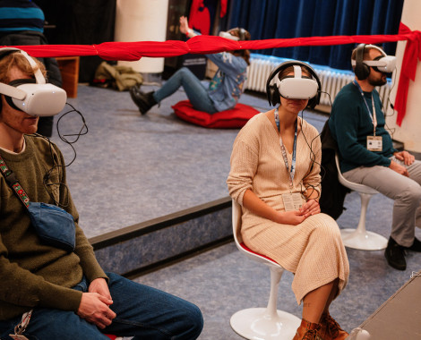 Kliknutím zvětšíte