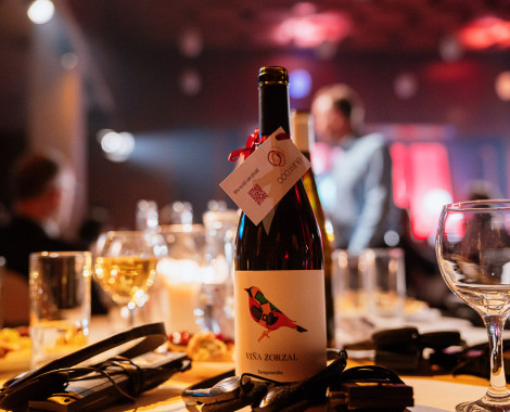 Kliknutím zvětšíte