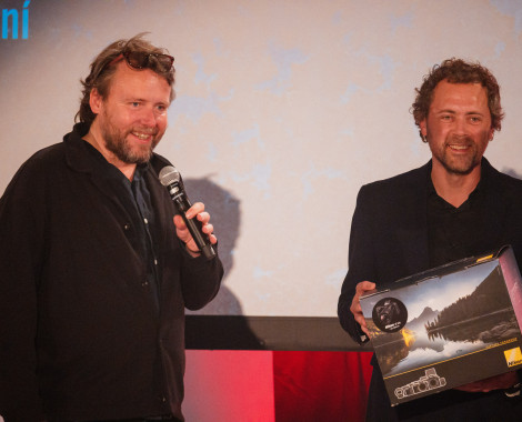 Kliknutím zvětšíte