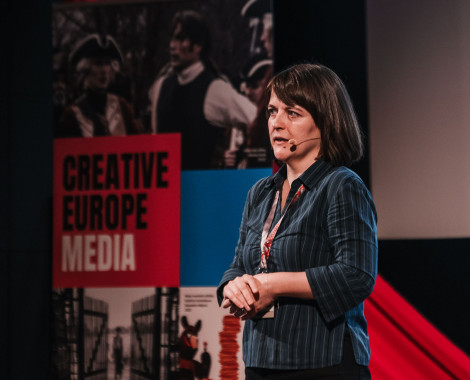 Kliknutím zvětšíte