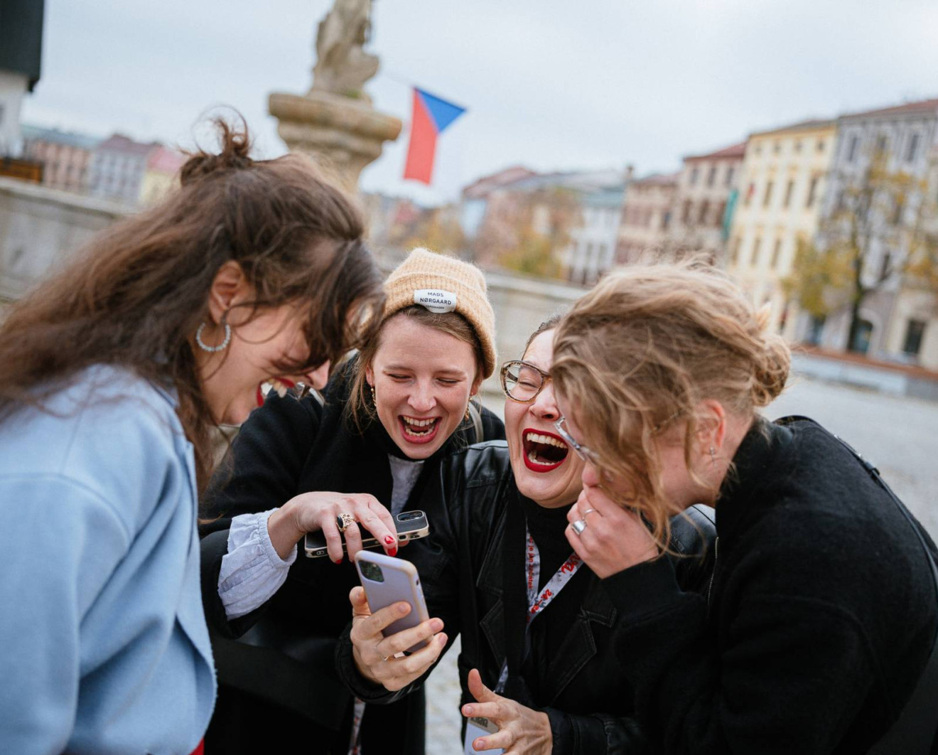 Vote for the best film of 30th Ji.hlava IDFF!
